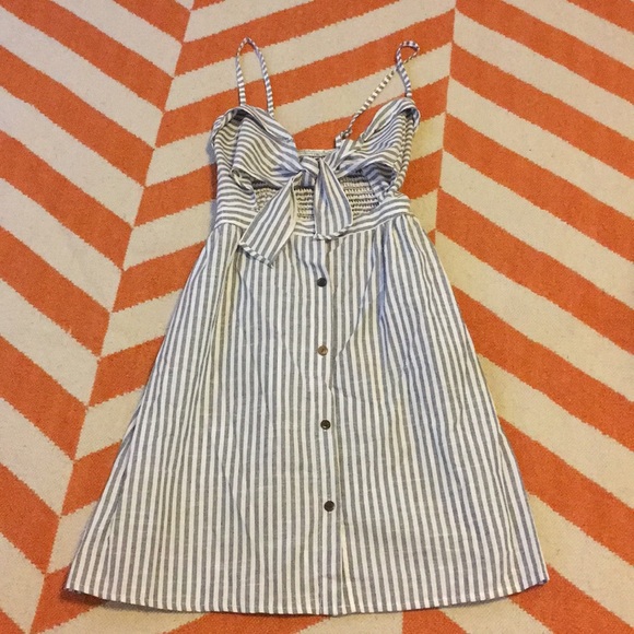 Stripe bow front dress - Picture 2 of 4